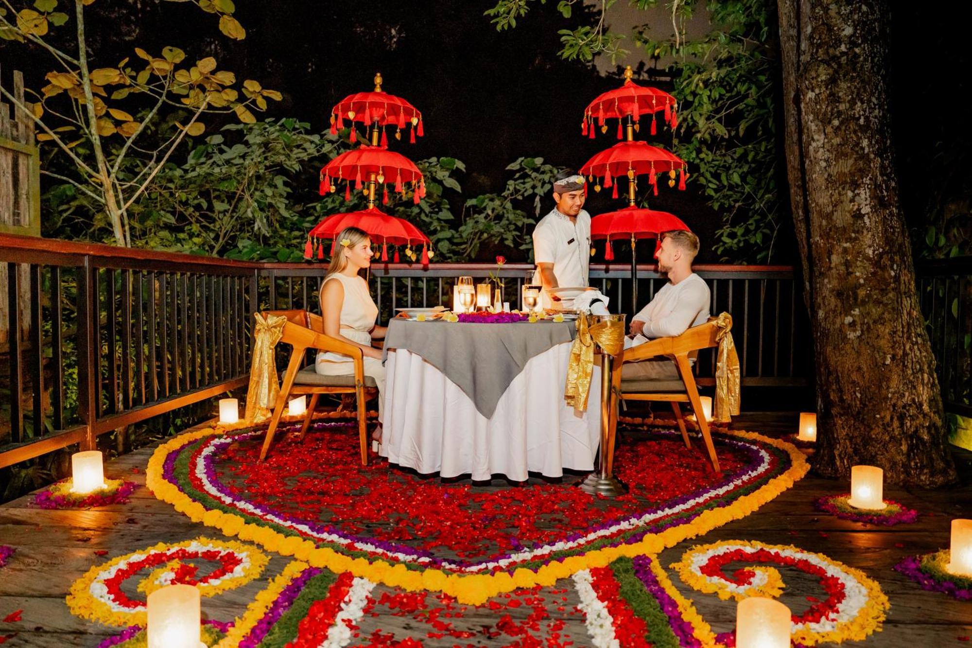 The Lokha Ubud Resort, Villas & Spa Exteriör bild