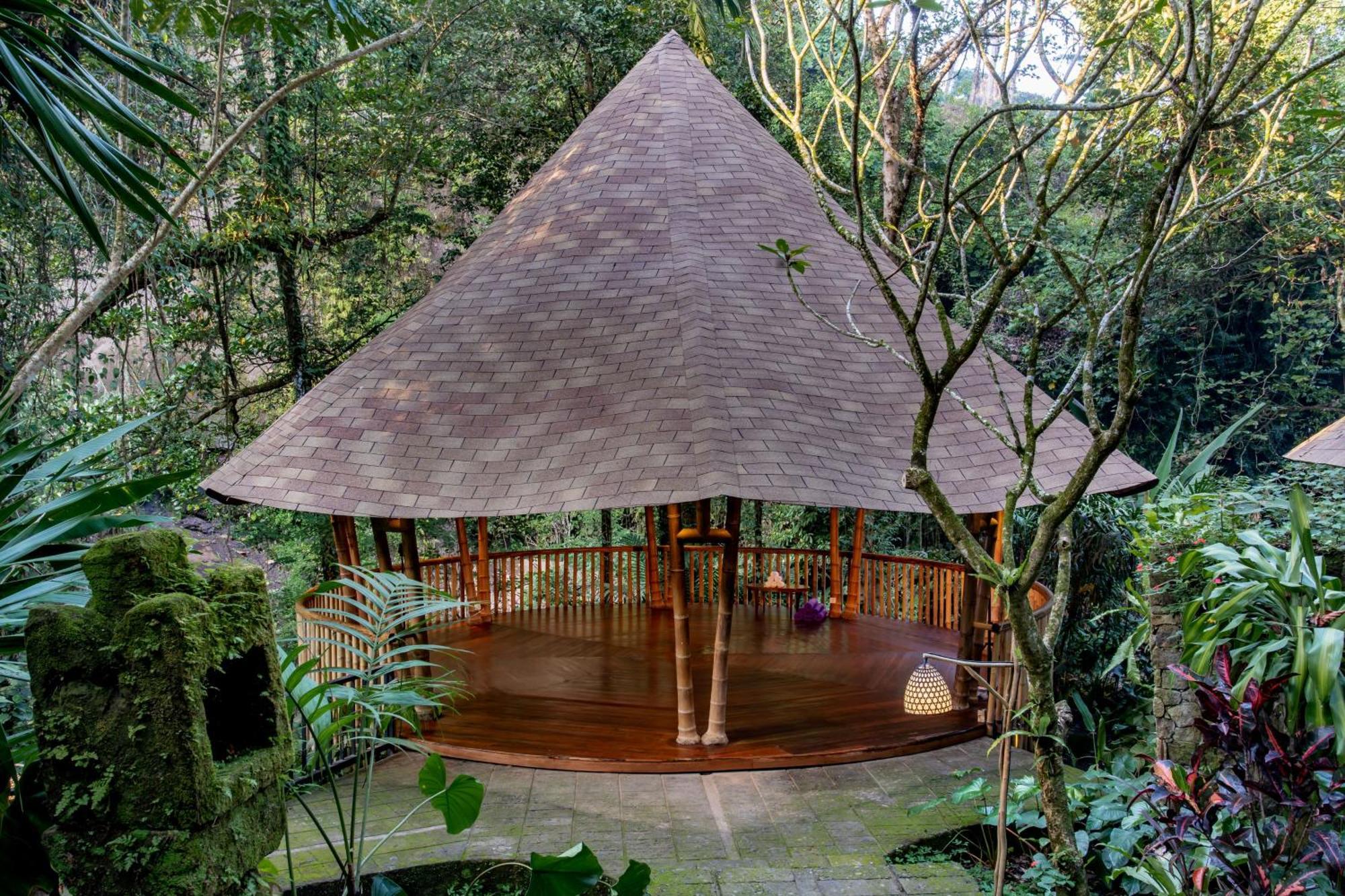 The Lokha Ubud Resort, Villas & Spa Exteriör bild
