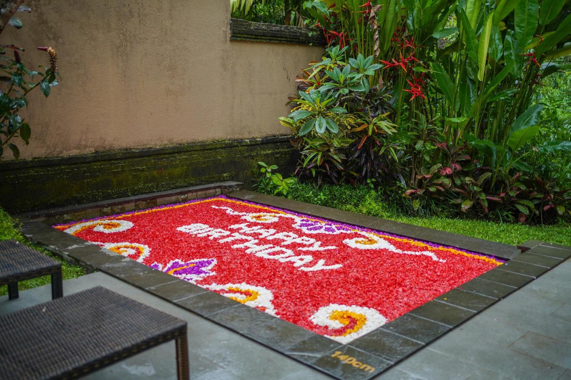 The Lokha Ubud Resort, Villas & Spa Exteriör bild