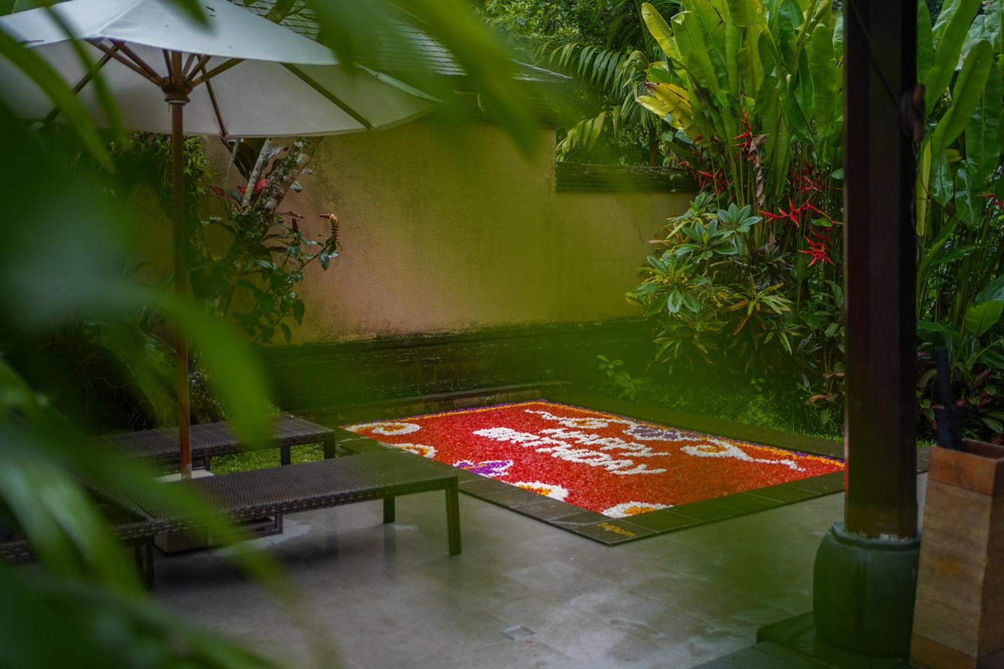 The Lokha Ubud Resort, Villas & Spa Exteriör bild